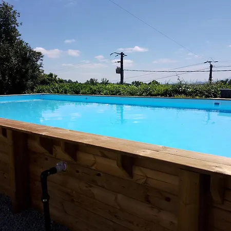 Pyrenees Vue - Owl - Vues Fantastique, Petit-dejeuner, Calme, Piscine, Parking - Brand New *