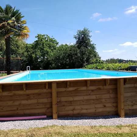 Pyrenees Vue - Owl - Vues Fantastique, Petit-dejeuner, Calme, Piscine, Parking - Brand New *