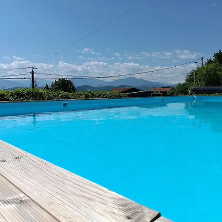 Pyrenees Vue - Owl - Vues Fantastique, Petit-dejeuner, Calme, Piscine, Parking - Brand New Vakantiehuis *
