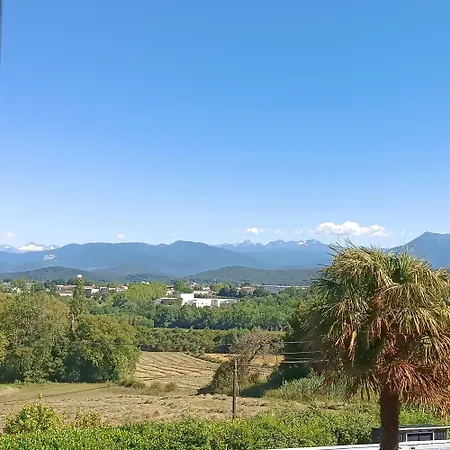 Vakantiehuis Pyrenees Vue - Owl - Vues Fantastique, Petit-dejeuner, Calme, Piscine, Parking - Brand New Saint-Gaudens (Haute-Garonne)
